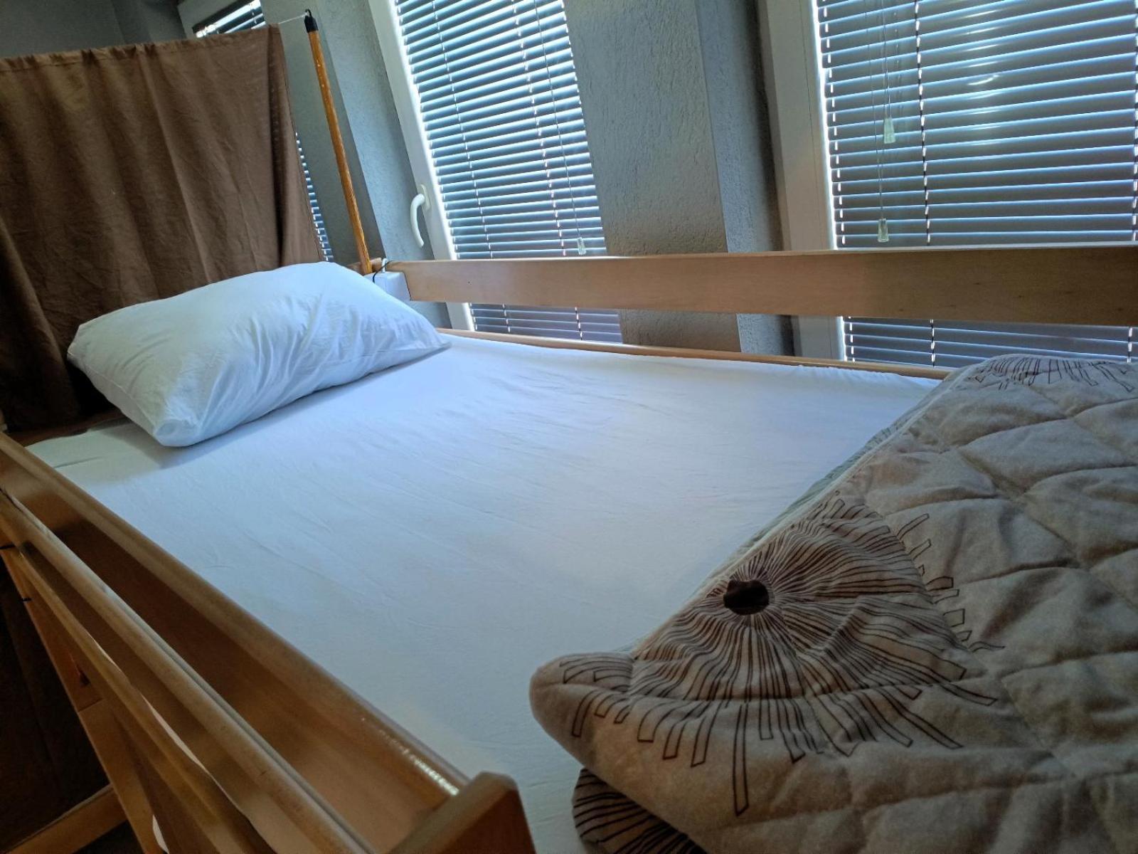 Historia Hostel Skopje Ngoại thất bức ảnh