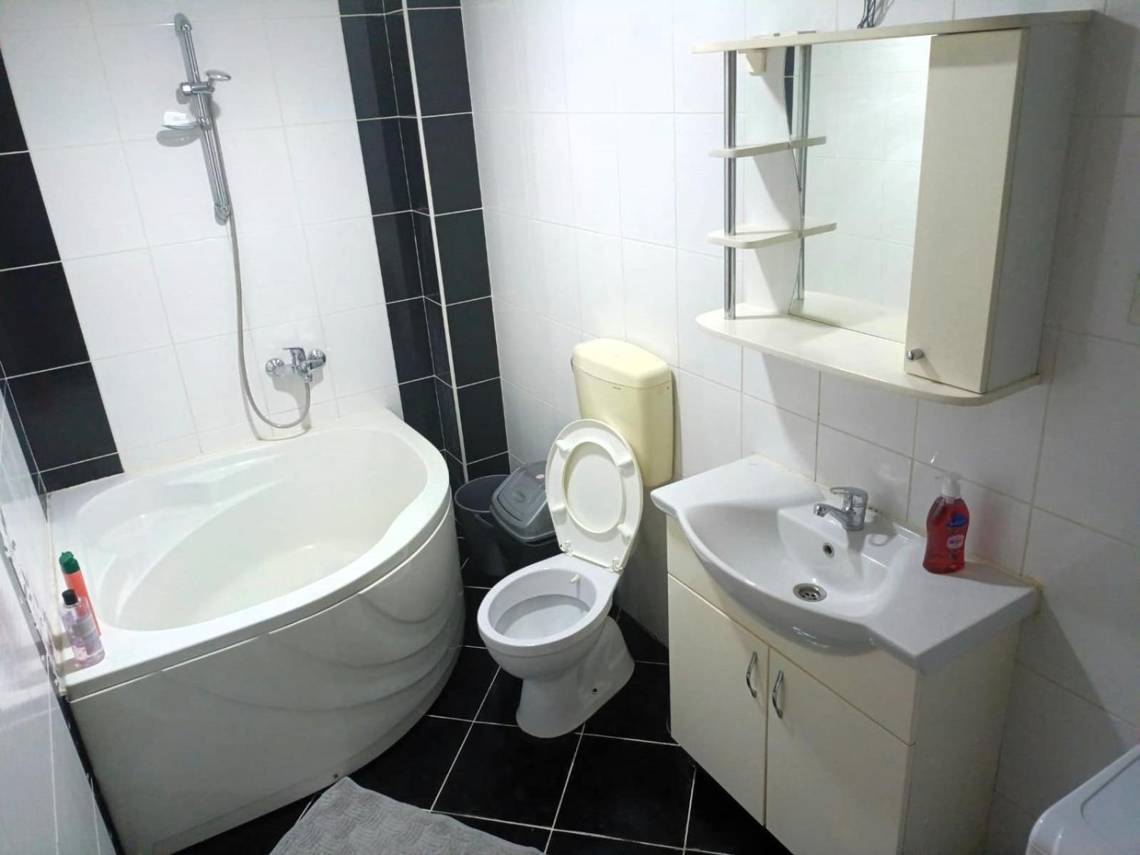 Historia Hostel Skopje Ngoại thất bức ảnh