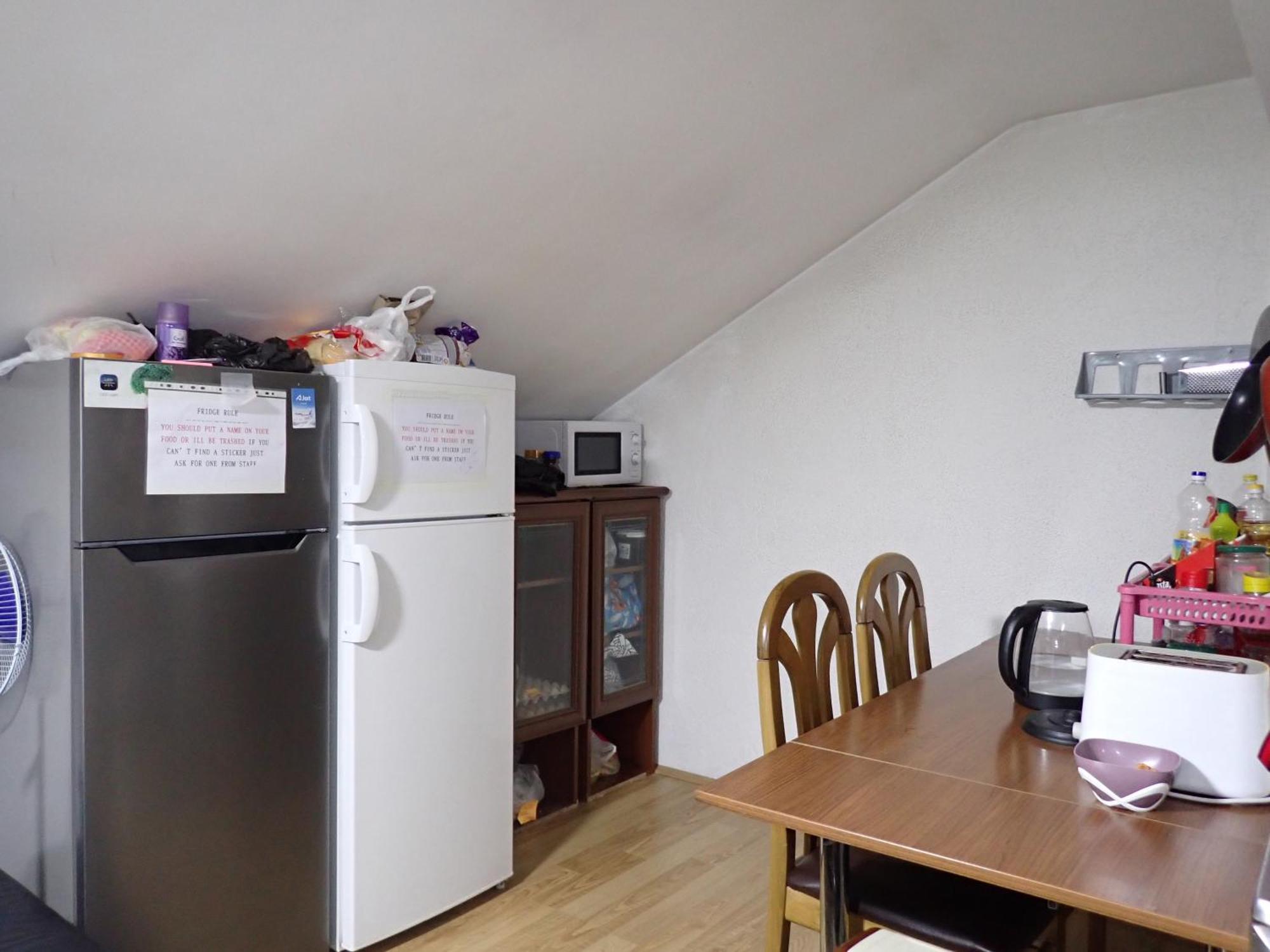 Historia Hostel Skopje Ngoại thất bức ảnh